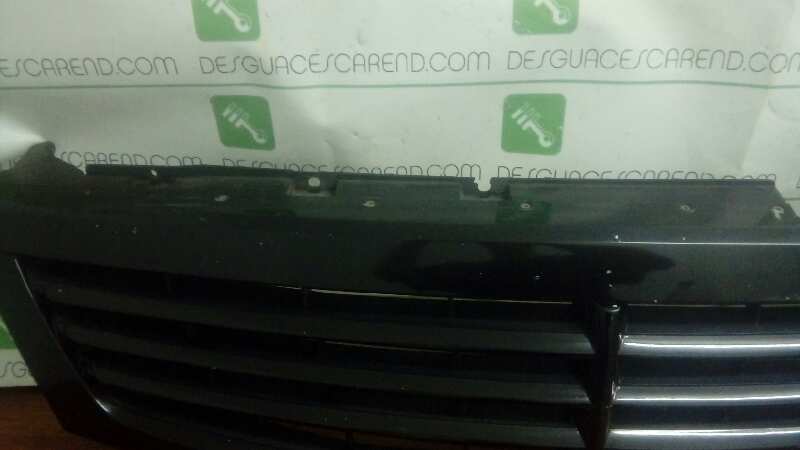 CALANDRA DELANTERA DE RADIADOR