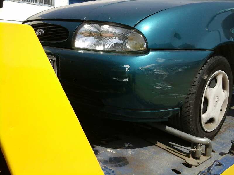 PARAGOLPES DELANTERO