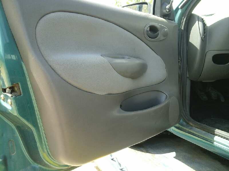 ELEVALUNAS DELANTERO IZQUIERDO