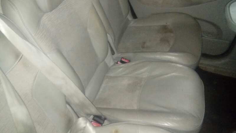 ASIENTO TRASERO MEDIO