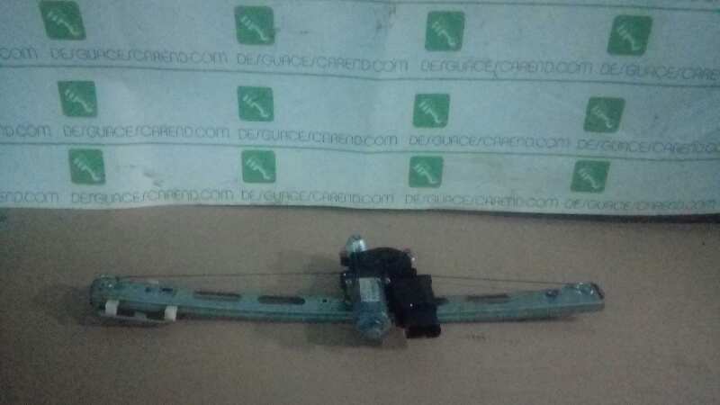 ELEVALUNAS DELANTERO IZQUIERDO