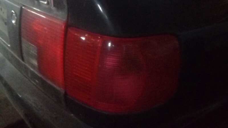 PILOTO TRASERO DERECHO