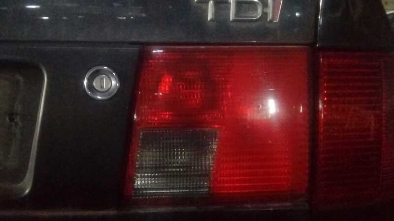 PILOTO TRASERO DERECHO