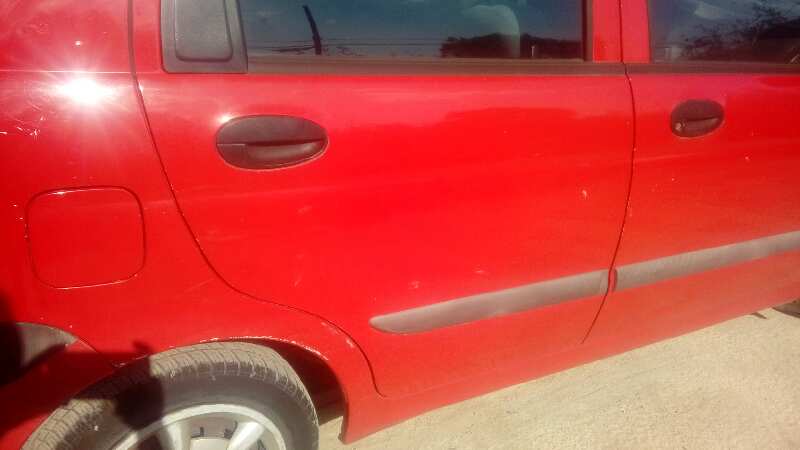 PUERTA TRASERA DERECHA