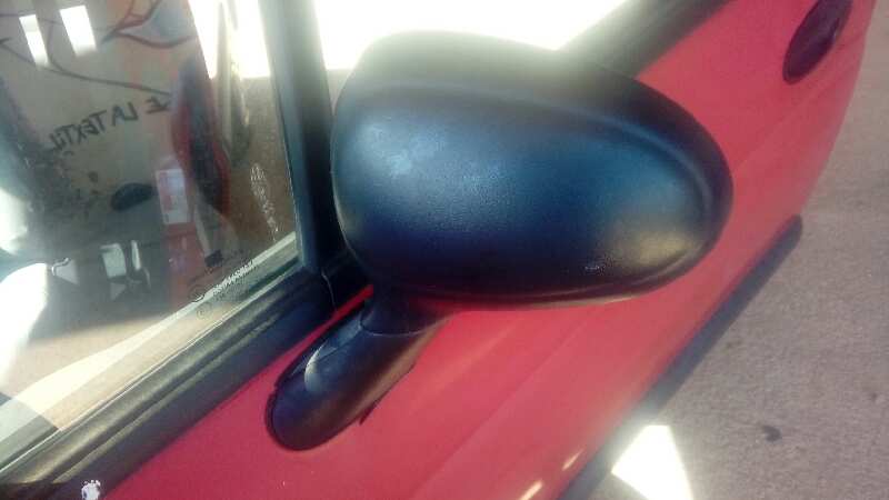 RETROVISOR IZQUIERDO
