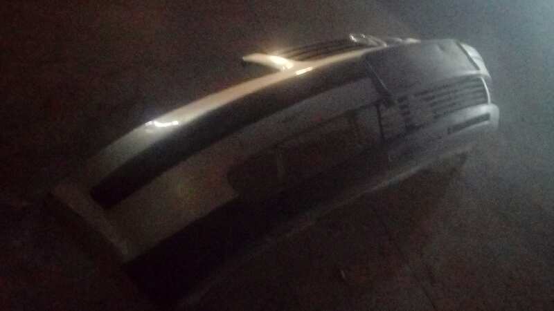 PARAGOLPES DELANTERO