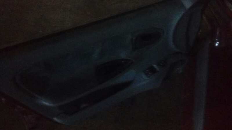 ELEVALUNAS DELANTERO IZQUIERDO