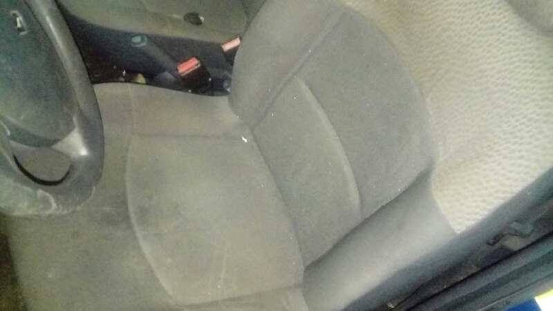 ASIENTO DELANTERO IZQUIERDO