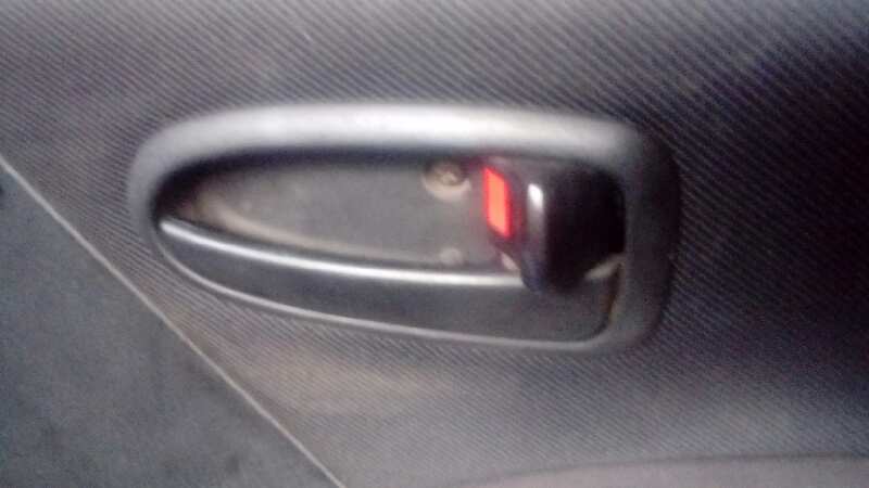 MANETA INTERIOR TRASERA DERECHA