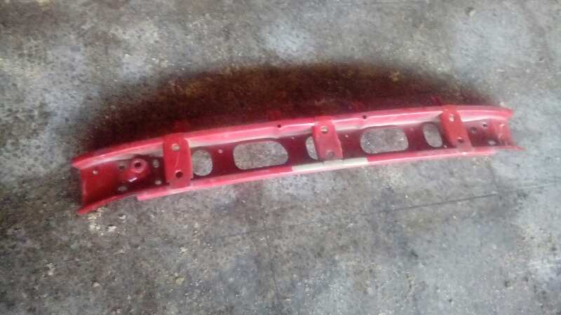 REFUERZO PARAGOLPES DELANTERO