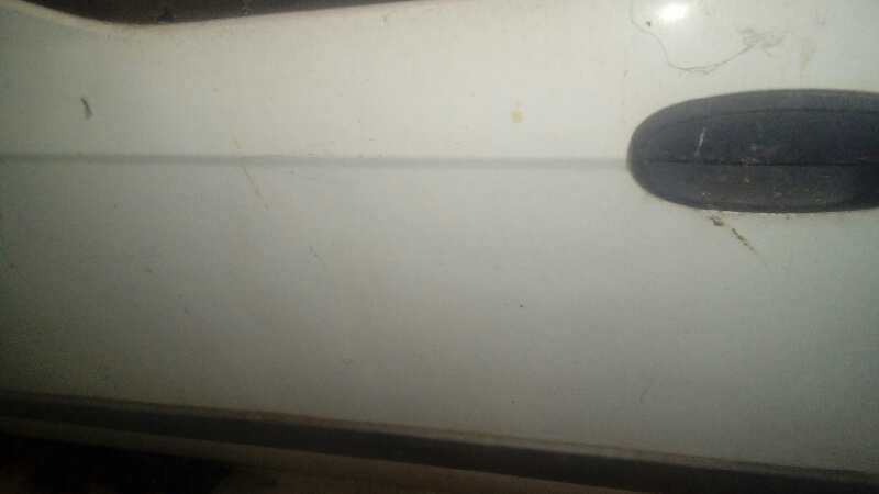 PUERTA DELANTERA DERECHA