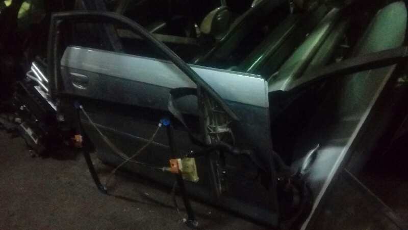 ELEVALUNAS DELANTERO DERECHO