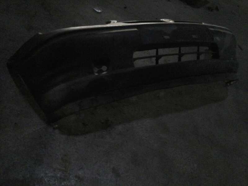 PARAGOLPES DELANTERO