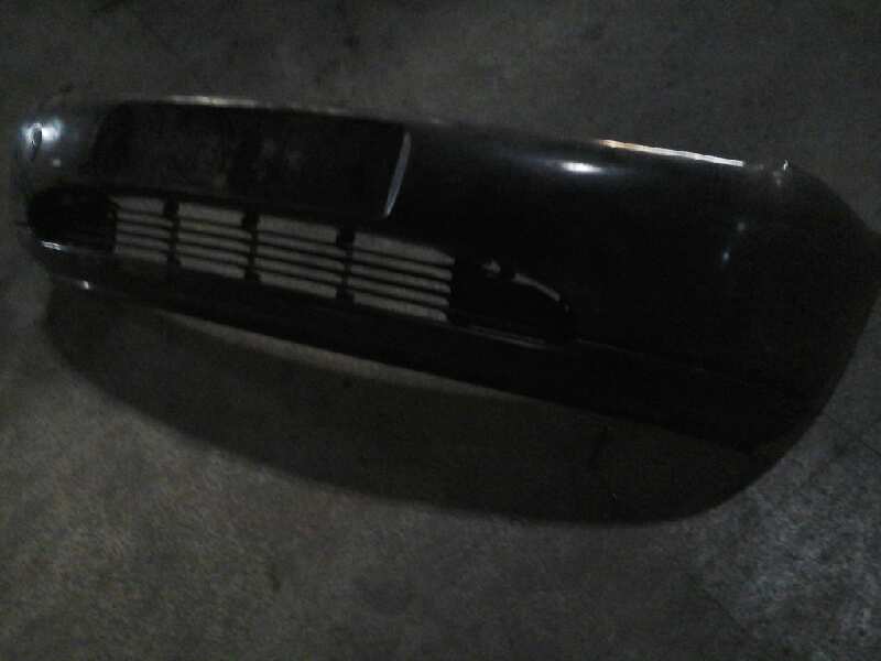 PARAGOLPES DELANTERO