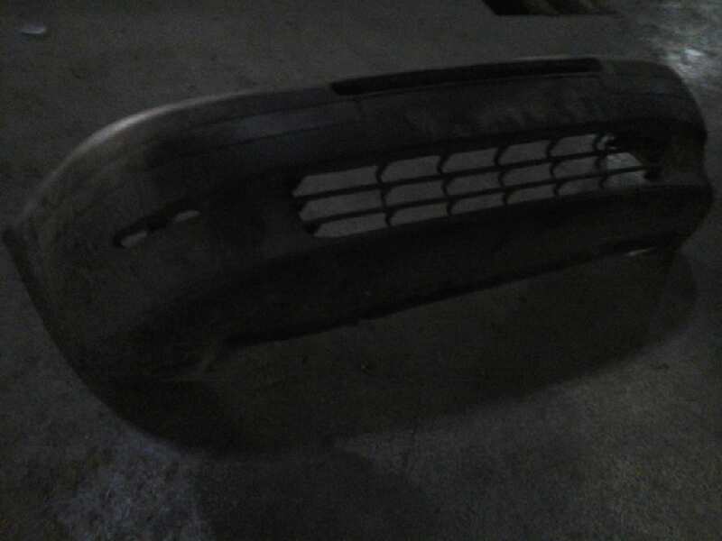 PARAGOLPES DELANTERO