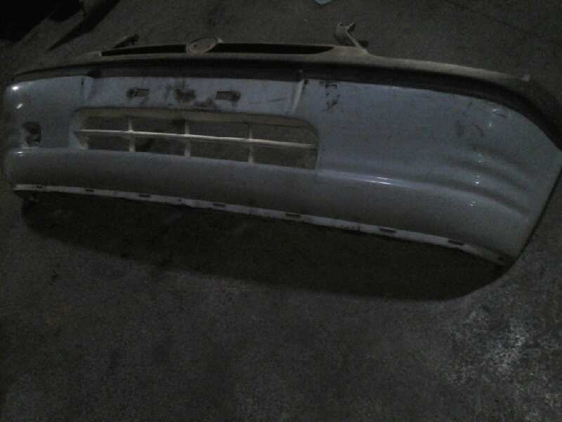 PARAGOLPES DELANTERO