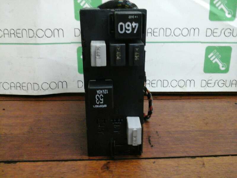 CAJA RELES - FUSIBLES