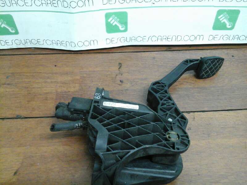 PEDAL EMBRAGUE