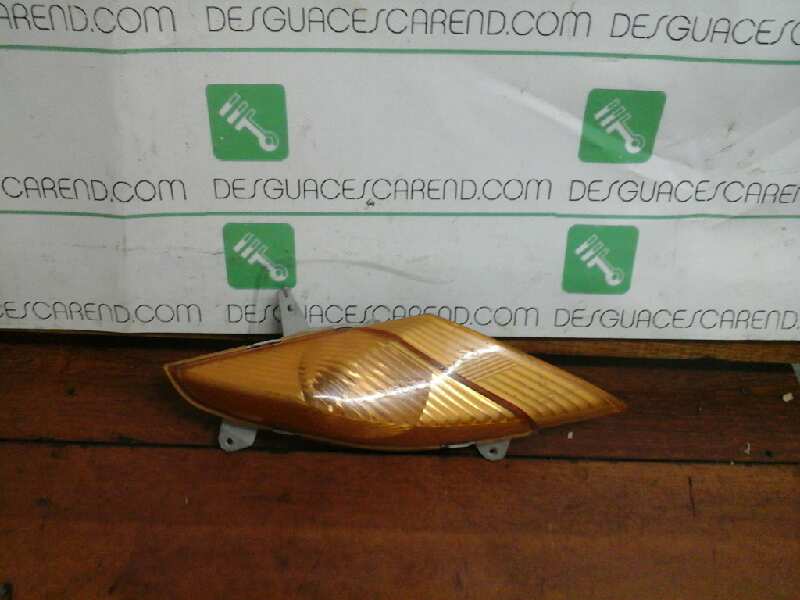 PILOTO DELANTERO DERECHO