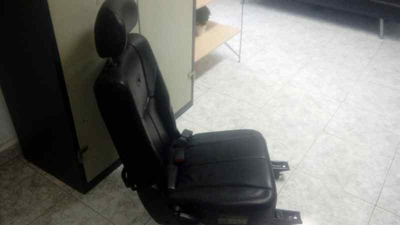 ASIENTOS TRASERO DERECHO