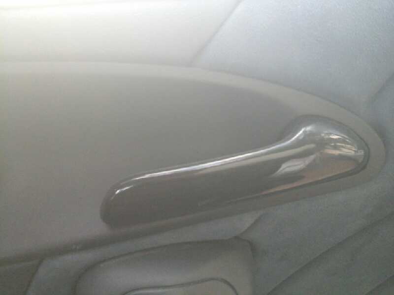 MANETA INTERIOR TRASERA DERECHA