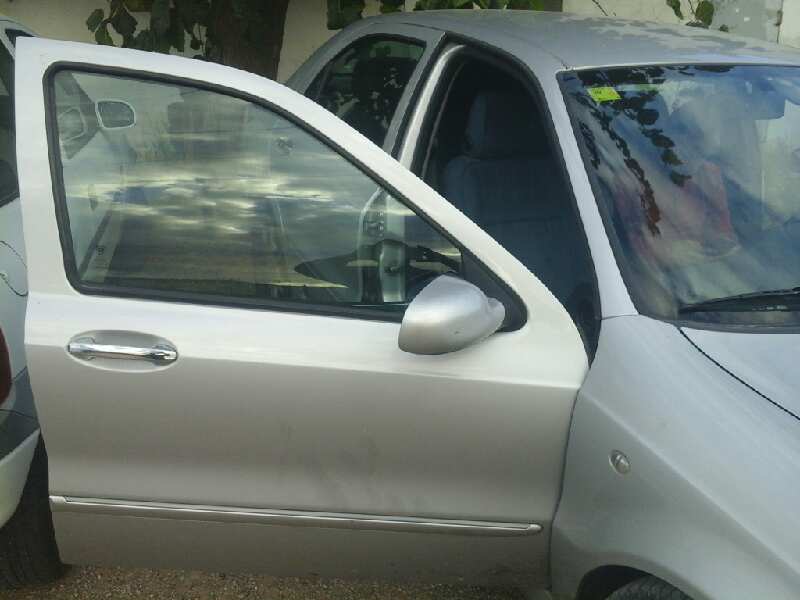 PUERTA DELANTERA DERECHA