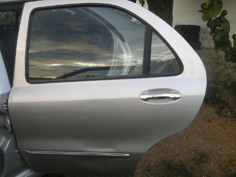 PUERTA TRASERA IZQUIERDA