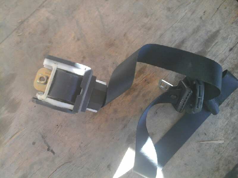 CINTURON SEGURIDAD DELANTERO DERECHO