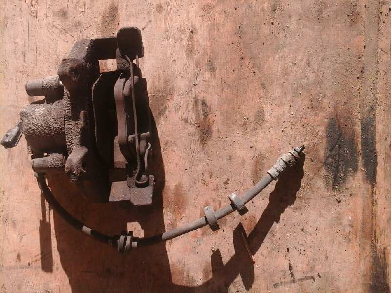 PINZA FRENO DELANTERA IZQUIERDA