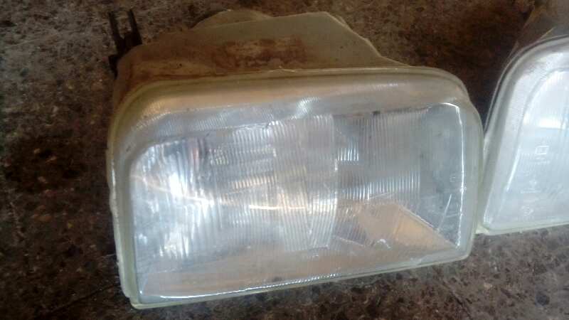 FARO DERECHO RENAULT RAPID-EXPRESS (F40)
