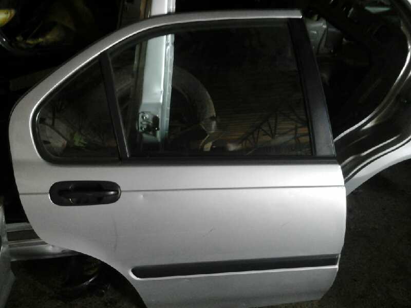 PUERTA TRASERA DERECHA