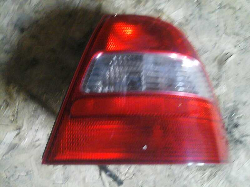 PILOTO TRASERO DERECHO