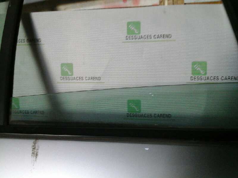 LUNA TRASERA DERECHA