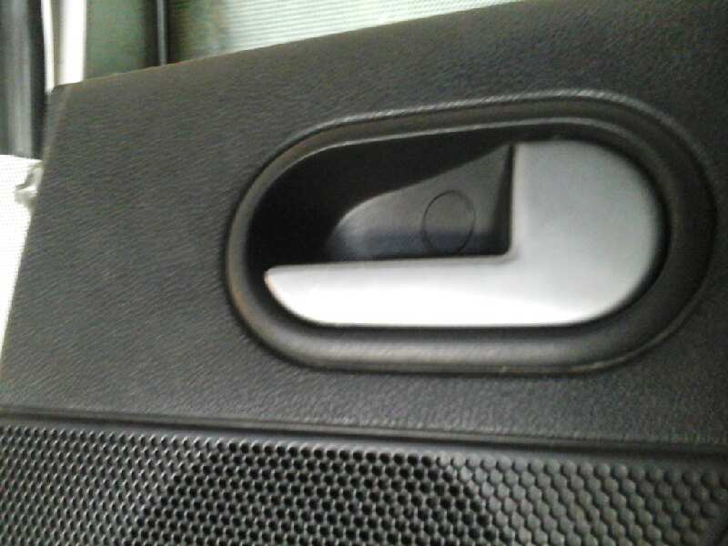 MANETA INTERIOR TRASERA DERECHA