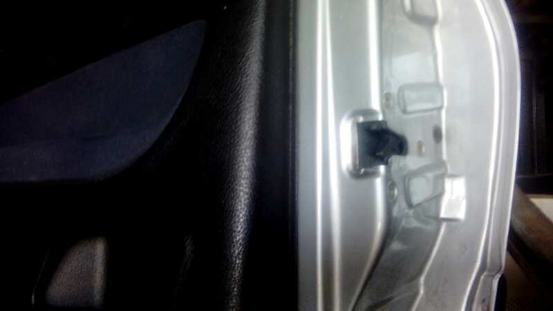 CERRADURA PUERTA DELANTERA DERECHA