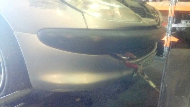 PARAGOLPES DELANTERO