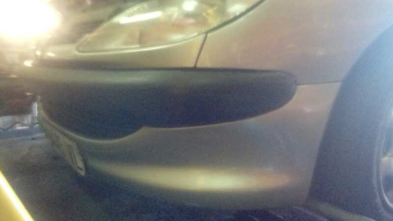 PARAGOLPES DELANTERO