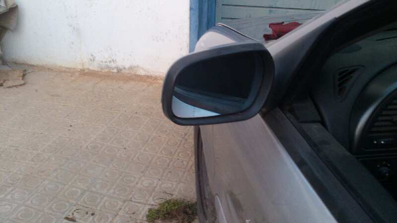 RETROVISOR IZQUIERDO