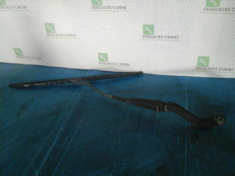 BRAZO LIMPIA DELANTERO IZQUIERDO