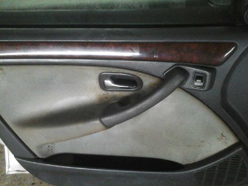 ELEVALUNAS DELANTERO IZQUIERDO