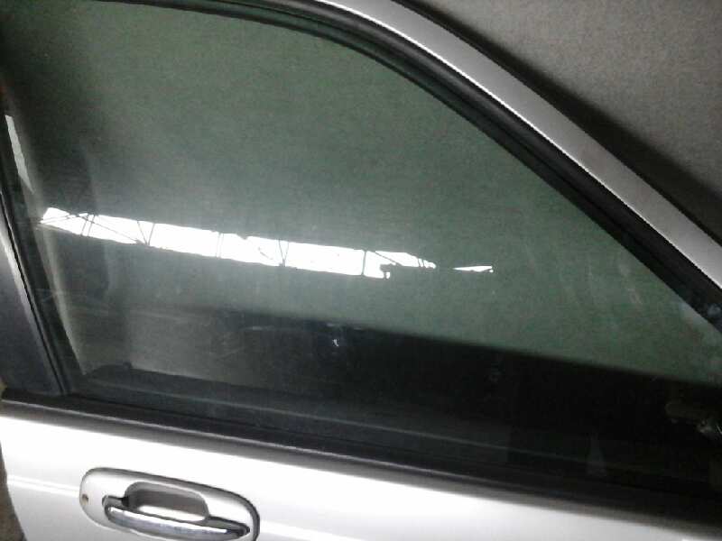 LUNA DELANTERA DERECHA