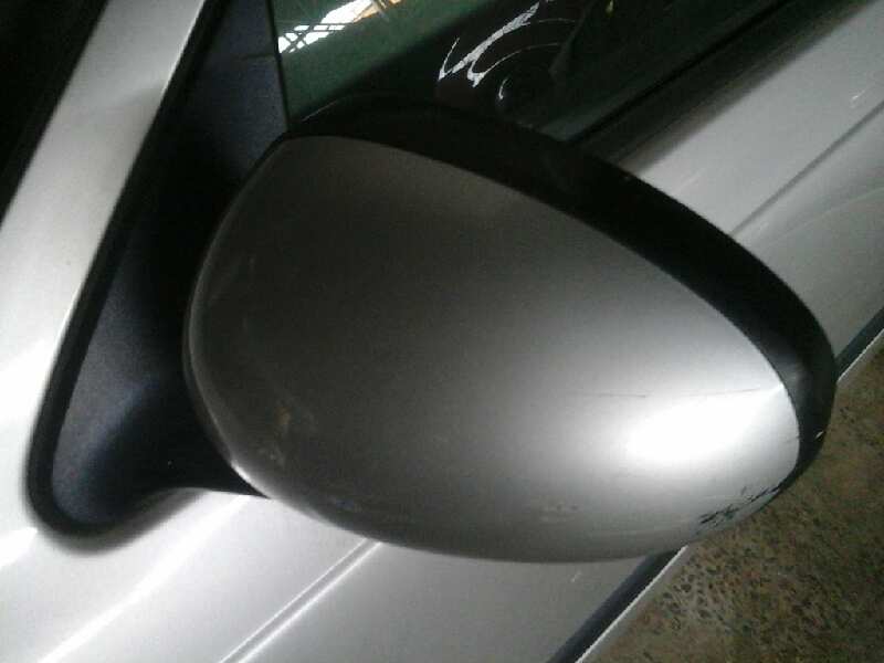 RETROVISOR IZQUIERDO