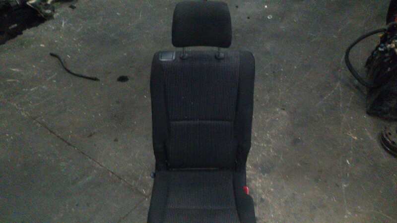 ASIENTOS TRASERO DERECHO