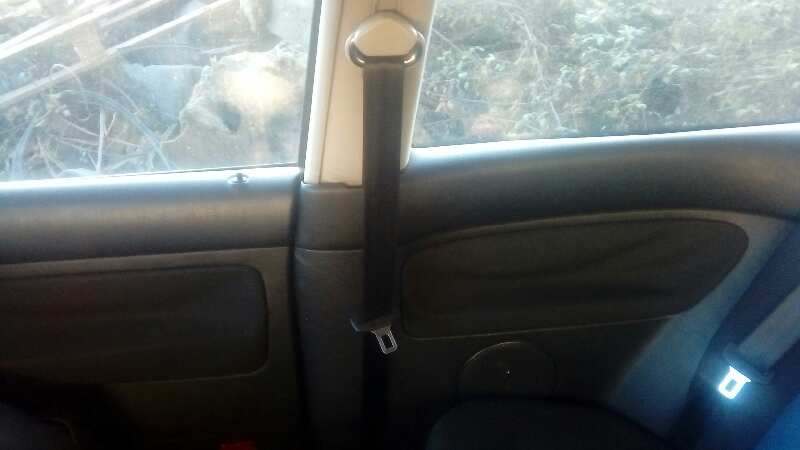 CINTURON SEGURIDAD DELANTERO DERECHO