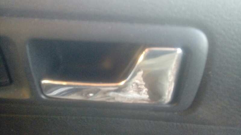 MANETA INTERIOR DELANTERA DERECHA