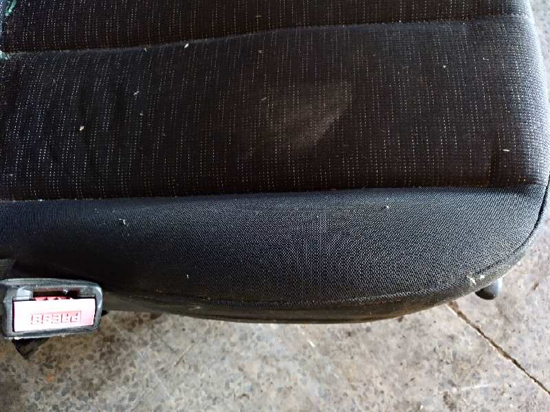 ASIENTO DELANTERO IZQUIERDO