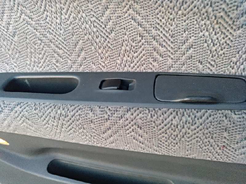 MANDO ELEVALUNAS TRASERO IZQUIERDO