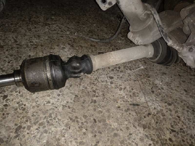 TRANSMISION DELANTERA IZQUIERDA