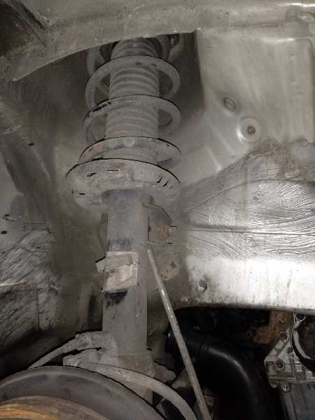 AMORTIGUADOR DELANTERO DERECHO