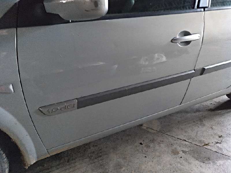 PUERTA DELANTERA IZQUIERDA